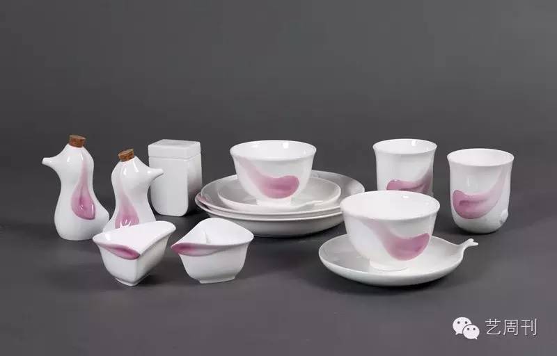 设计一款陶瓷用具,设计新颖的家居用品