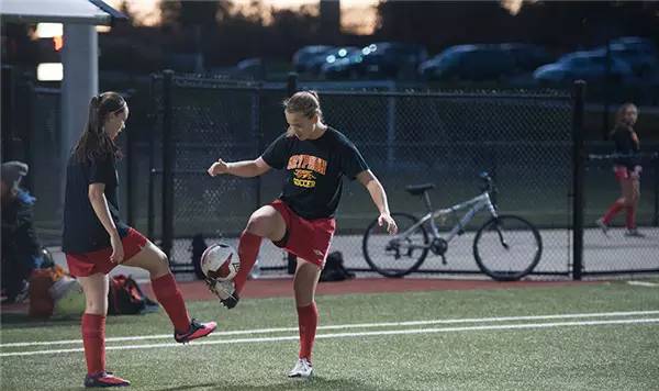 最新鲜!加拿大哪些大学最靠谱?谁实力碾压全场,谁憋屈不服只能垫底,这结果也是有点没想到!