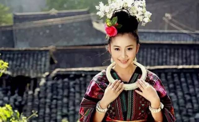 贵州有哪些著名的女明星,贵州最美丽的十大女明星