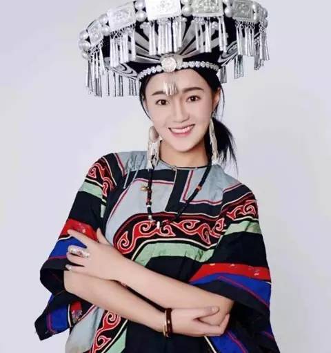 贵州有哪些著名的女明星,贵州最美丽的十大女明星