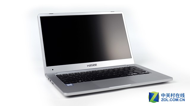“爱尚”窄边框神舟优雅X4笔记本评测