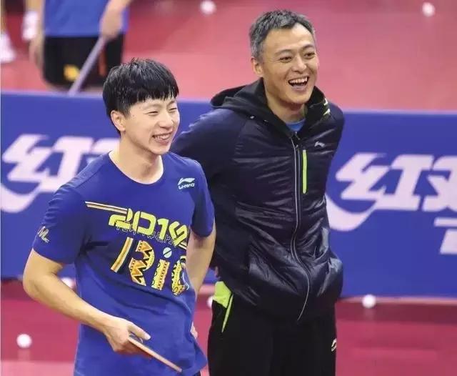 马龙这次穿的鞋子,马龙乒乓球鞋测评