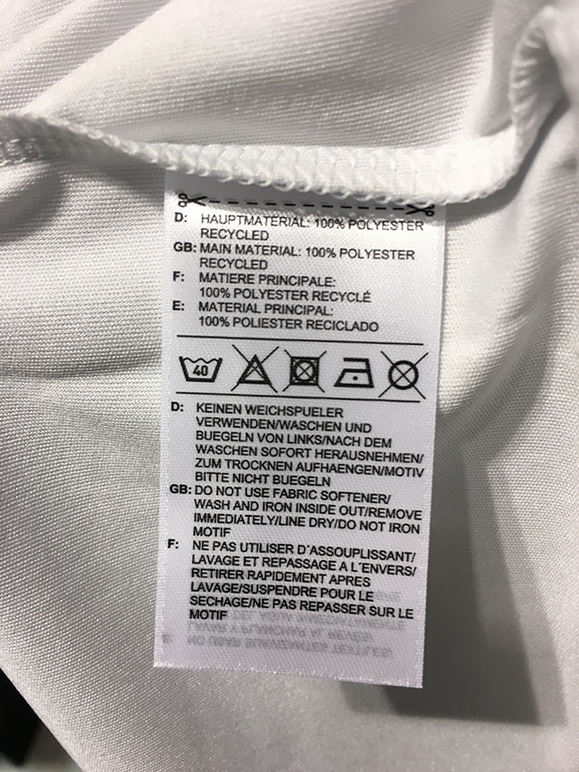 阿迪最新皇马球衣,阿迪达斯拜仁复古球衣