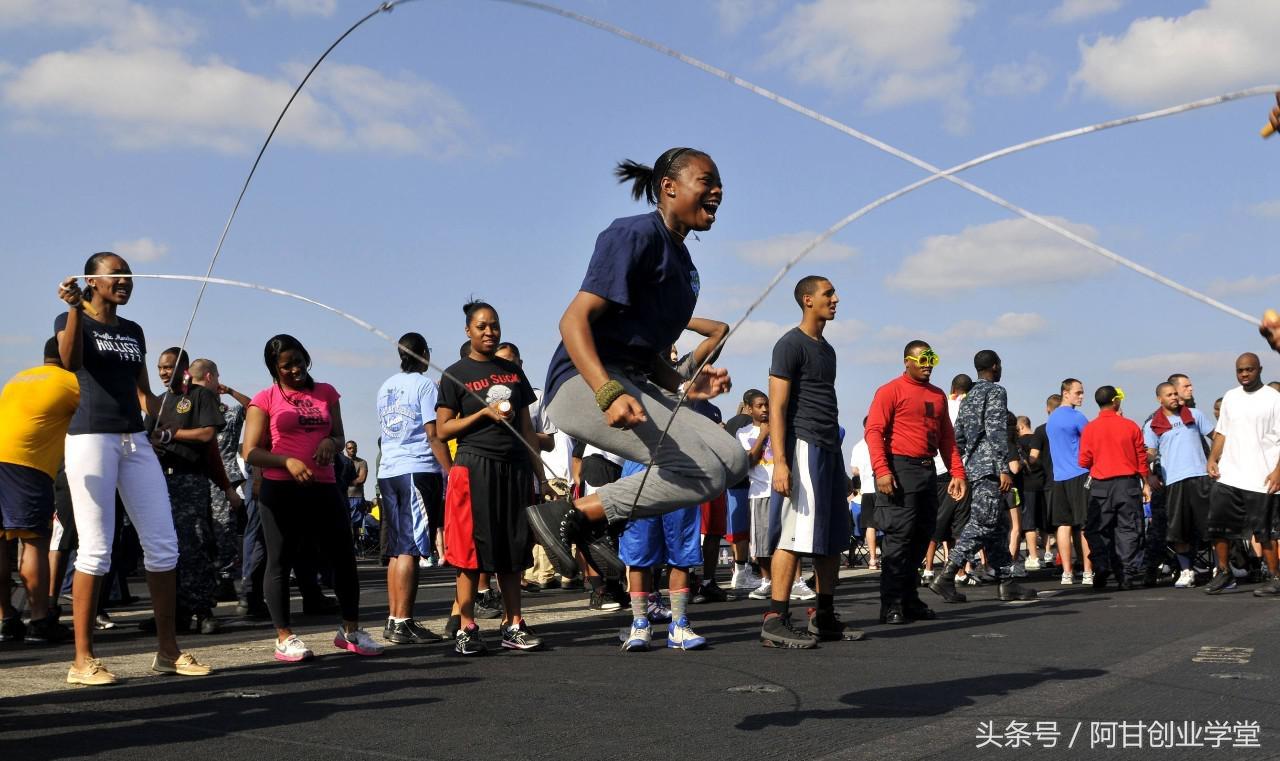 哀鸿遍野安身立命,哀鸿遍野出自哪篇文章