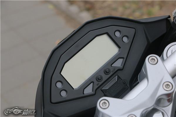 铃木锐爽电喷150最高配,铃木锐爽150加多少机油