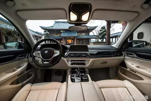 抢先体验宝马7系,试驾全新宝马7系