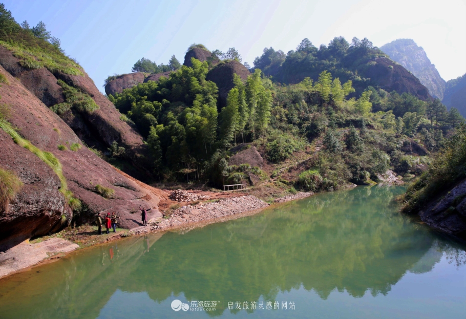 带上阳光开头结尾,阳光情人谷