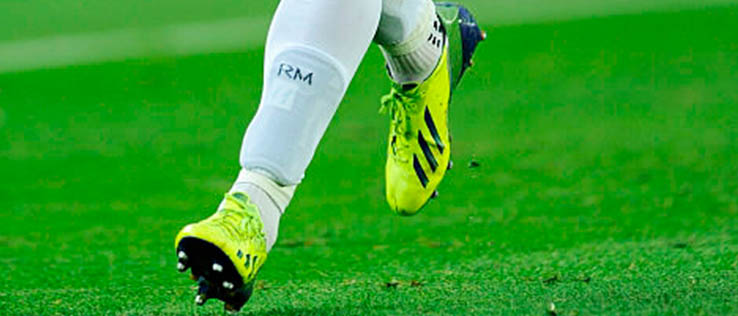 梅西国家德比绝杀球衣,msn梅西踢中场