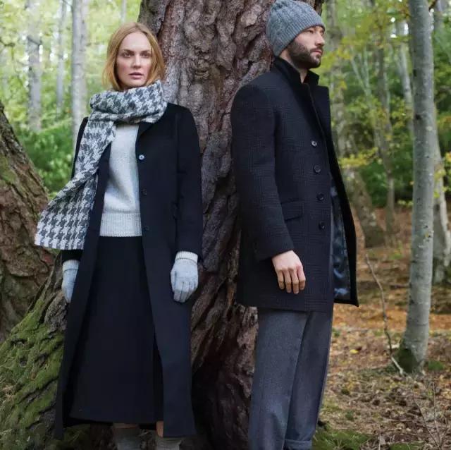 杨幂同款蓝色围巾,杨幂最新同款围巾