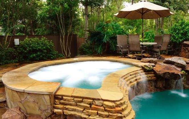 天气这么冷当然要泡温泉,冬天这么冷怎么泡温泉