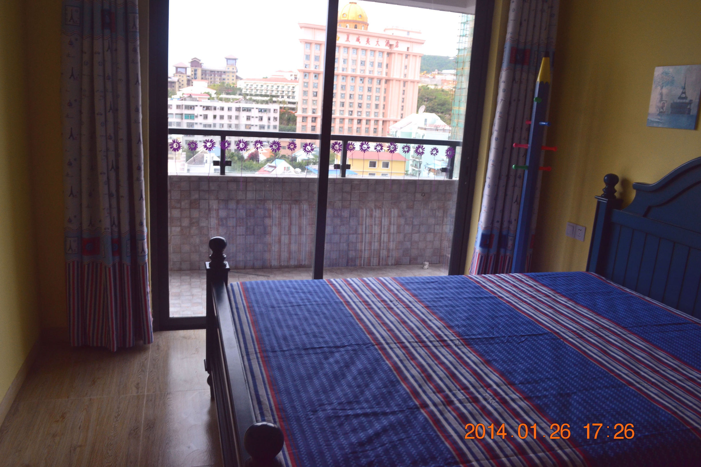 三亚亚龙湾400元左右一晚酒店推荐,三亚3000包吃住最好的酒店公寓