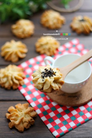 曲奇黄油怎么软化,曲奇黄油软化程度