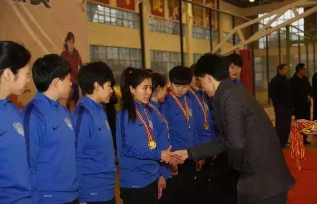 中医药女子足球队,北中医女子足球队夺冠