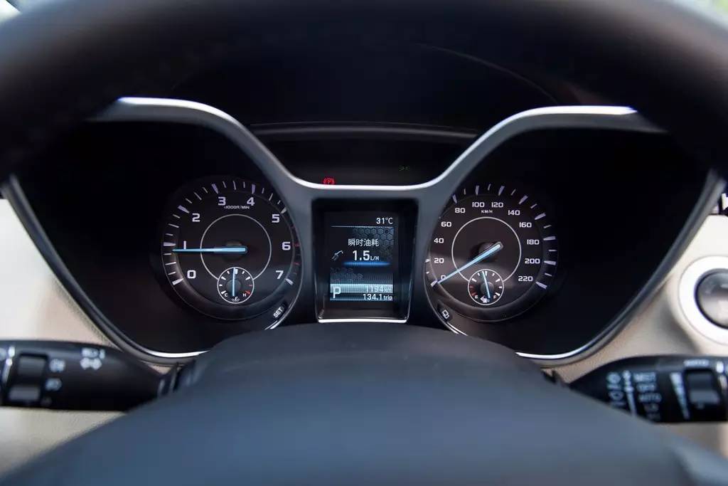 驭胜s330值得购买吗,江铃驭胜s330开起来感觉怎么样