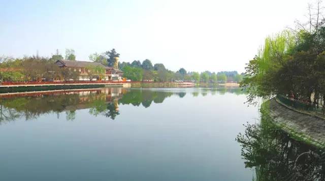 成都周边哪里好玩点的景点推荐下,成都附近免费旅游景区有哪些