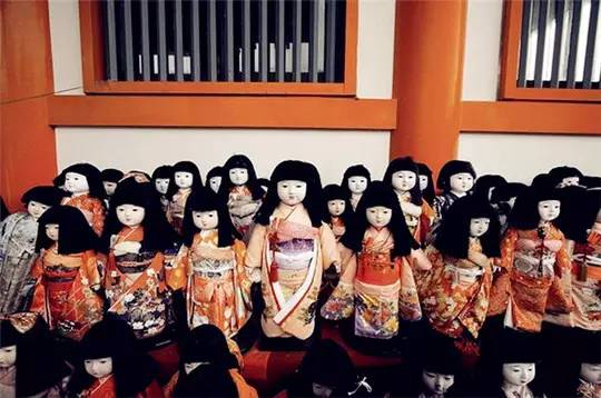 这些旅游纪念品，再心动也不要带回家！尤其是最后一个！