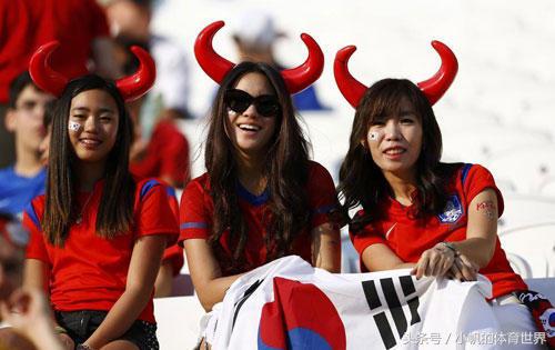 日本女球迷pk中国女球迷,各地女球迷颜值对比