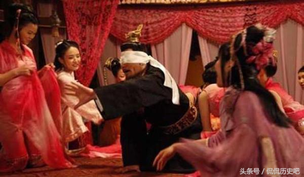 史上最变态的皇帝家族，一家人都有精神病！