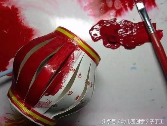 幼儿园元旦手工纸箱灯笼制作,幼儿园元旦手工主题关于灯笼制作