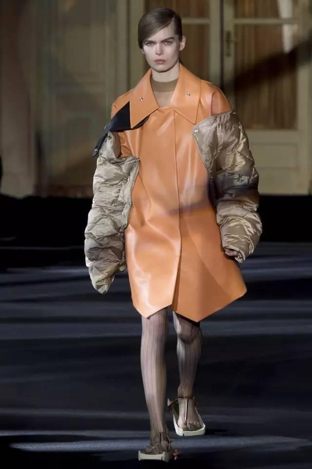 acnestudios羽绒服仿品,acnestudios卫衣做旧