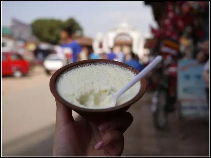 尼泊尔雪山日出,尼泊尔天空雪山