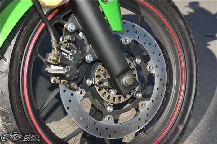 新款rz35跑车,新感觉ix35像什么车