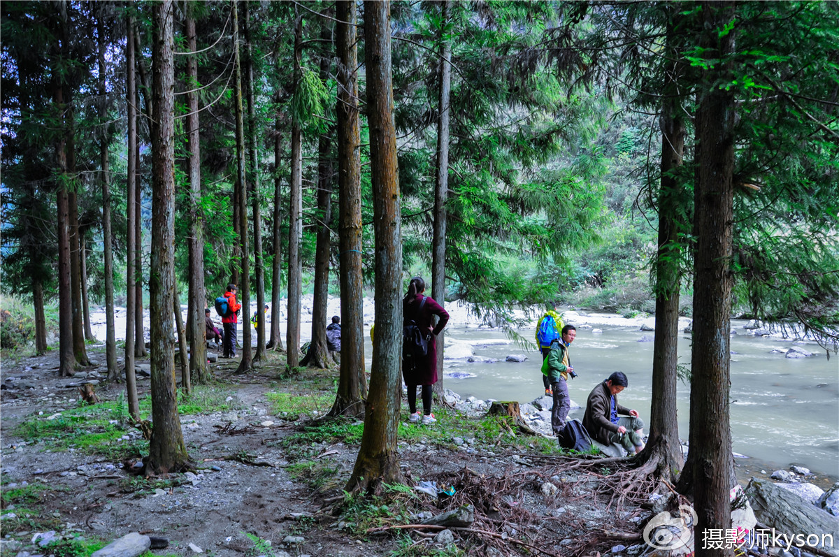 侠之梦受邀参与恩施坪坝营线路测试，冬季溯溪，冰冷刺骨，第一天