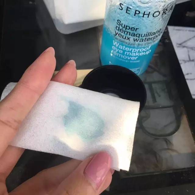 植村秀臻萃洁颜油用法,植村秀琥珀臻萃洁颜油区别