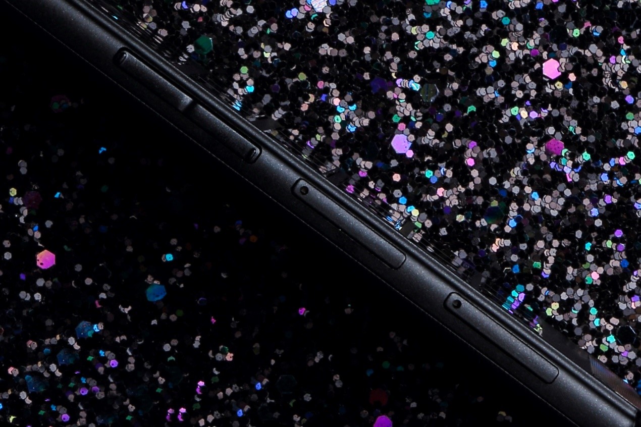 达到史上最低价，买翻盖智能机首选飞利浦V800