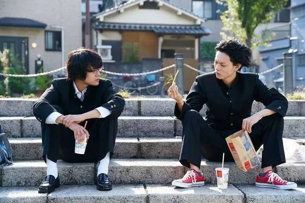 鍋囧鐢靛奖閲岀殑鐗囨,濡傛灉鐢靛奖鍙湁鍓嶅崐閮ㄥ垎