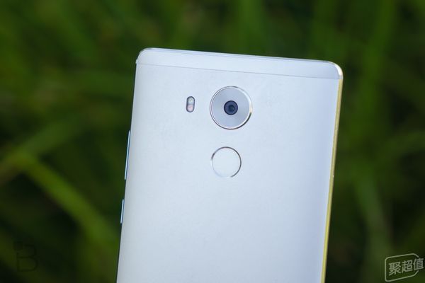 什么手机的摄像头拍照最好,买手机怎么知道拍照好看