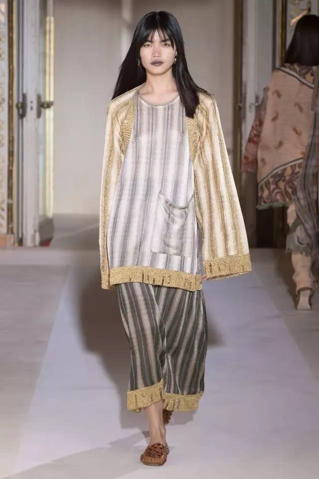 acnestudios羽绒服仿品,acnestudios卫衣做旧