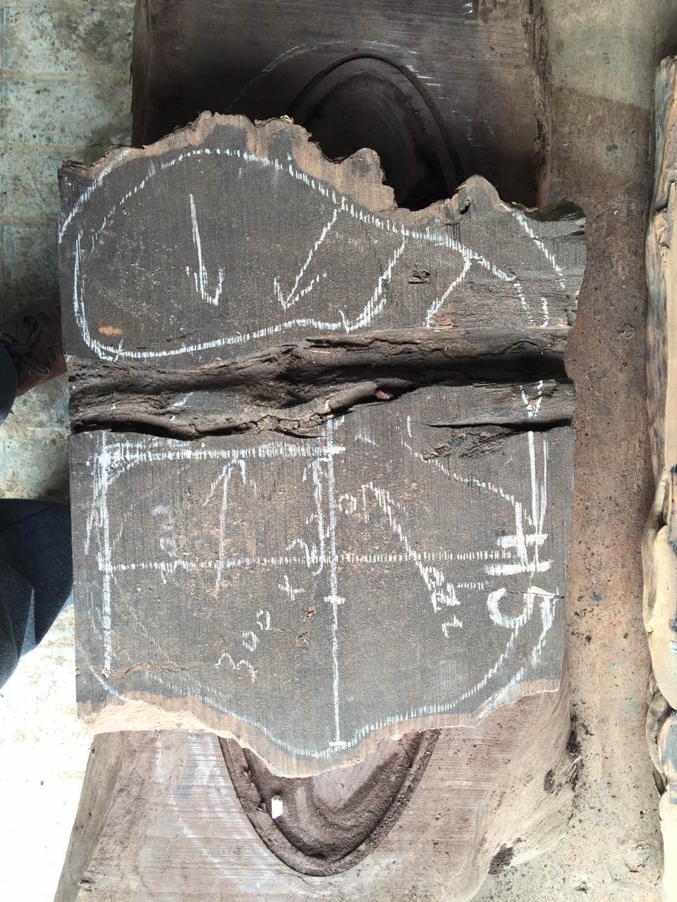 一个木痴做了上百款茶盘得来的经验分享，看完竖起大拇指