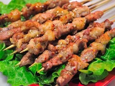 喝葡萄酒要配哪些小吃,葡萄酒搭配小吃做法