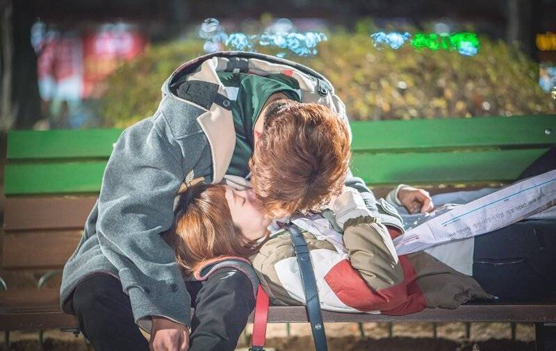 南柱赫偷吻李圣经935岁大叔仍保留天真