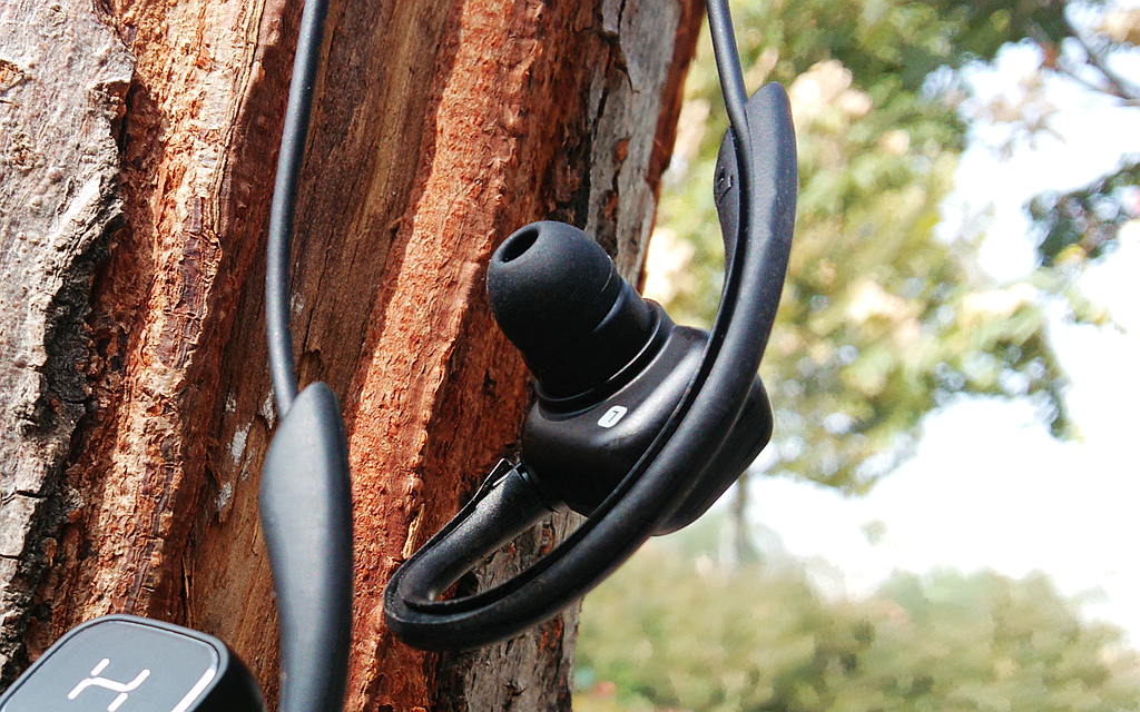 自由的沉浸在运动和音乐的世界里--运动音乐蓝牙耳机