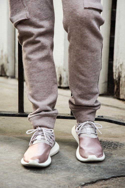 三叶草tubular平替,三叶草tubulardoomsock