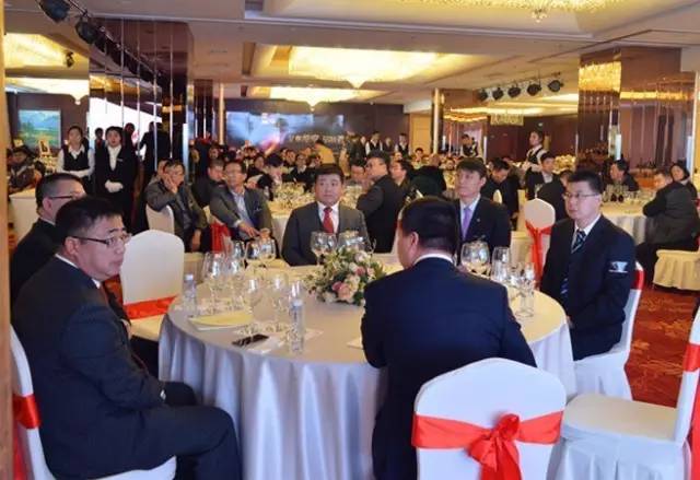 兴泰集团与联想佳沃葡萄酒签约仪式隆重举行