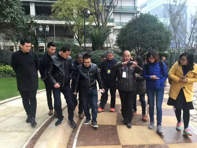 园景人·棕榈园林×棕榈设计杭州经典楼盘经典考察活动圆满成功举办！