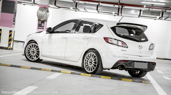 JDM素车风格马自达3星骋改装案例