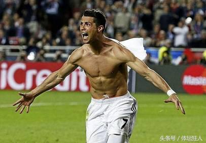 世界足球先生获胜者,世界足球对战外星人足球