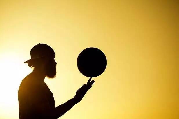 篮球场是最美的风景,篮球就是最美风景