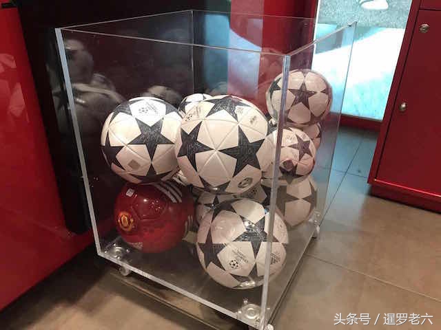 曼联商品去哪里买,芭提雅商场购物中心