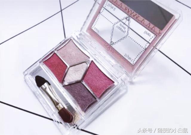 性感酒红色，拒绝家暴妆