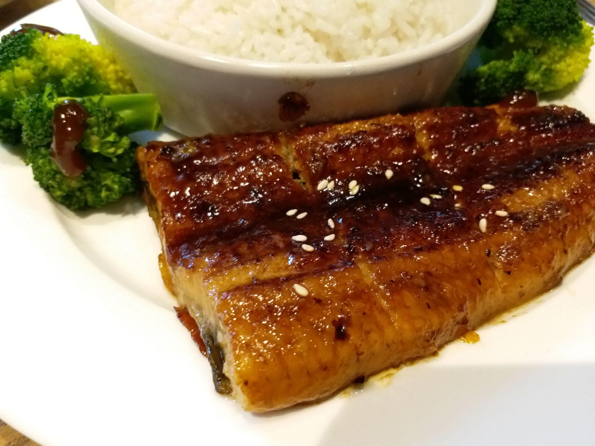 大屏续航高拍照好,三星galaxyc9pro现在还能用吗