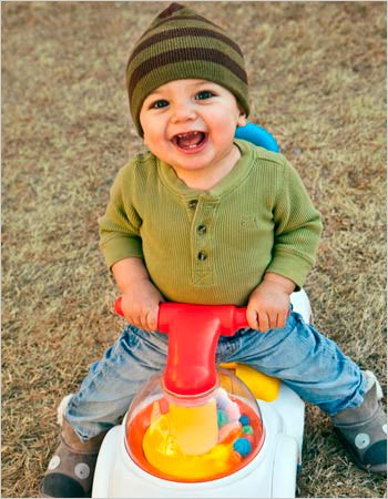 小男孩感冒发烧尿不出来什么原因,3岁男童尿不出红肿