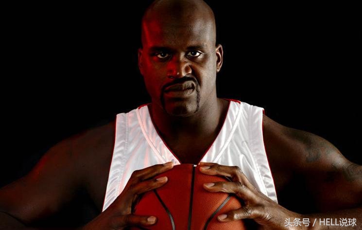 打篮球身体强硬是核心力量吗,打篮球特别有天赋的表现