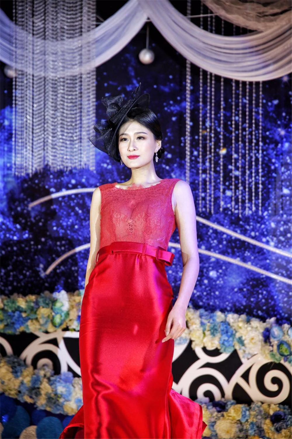 鎬︾劧鏄熷姩澶у,鎬︾劧鏄熷姩濠氱罕