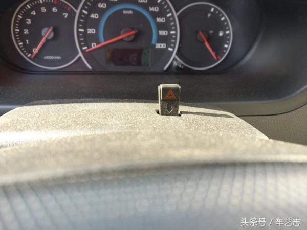 五菱之光v后驱,五菱之光v的优缺点