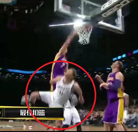 拉里南斯暴扣短视频,拉里南斯二世扣篮